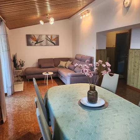 Frador Apartment